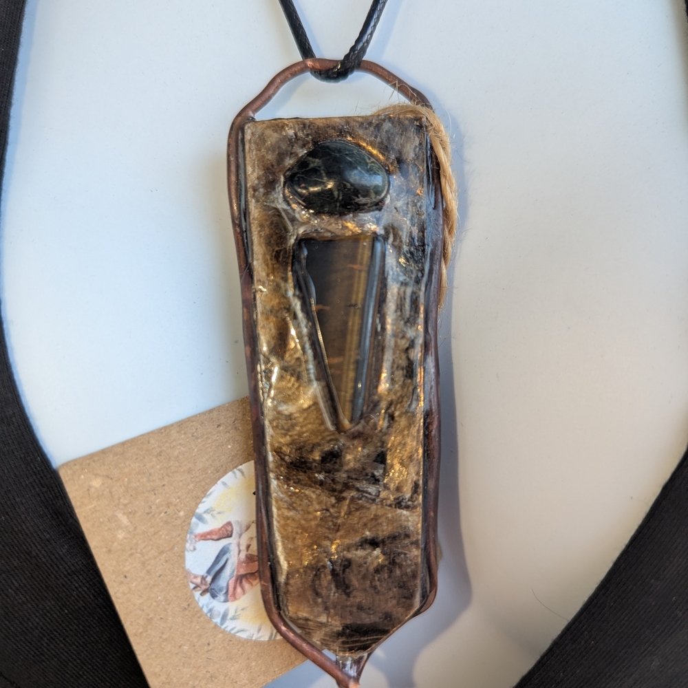 Protection Pendant Mica & Tigers Eye